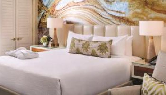 Mandalay Bay Resort & Casino8