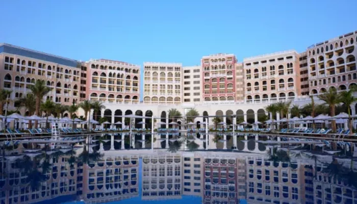 Ritz Carlton Abu Dhabi 2